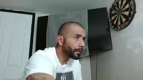 Mark online show from 10/10/25, 07:29