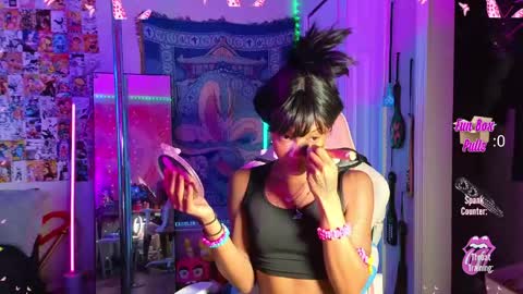 Snapshot of faethedoll chatting on 05/18/26, 10:54 Fae and Cheta online show from 05/18/26, 10:54