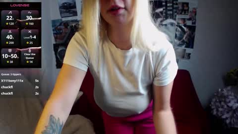 Eve online show from 09/28/25, 05:35