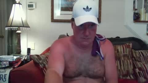 Snapshot of fairmount31 chatting on 06/30/26, 12:22 fairmount31 online show from 06/30/26, 12:22