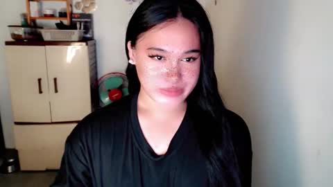 Snapshot of fairy_cuddle chatting on 06/01/26, 02:24 call me shanaia online show from 06/01/26, 02:24