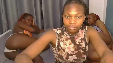 fairy_pearl online show from 04/24/26, 05:37