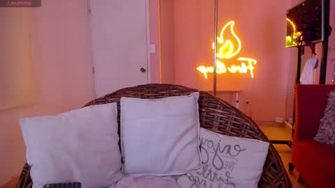 FAIRY online show from 11/05/25, 08:53