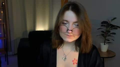 Tara online show from 04/12/26, 09:53