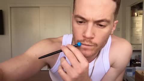 Travis online show from 12/19/24, 10:21