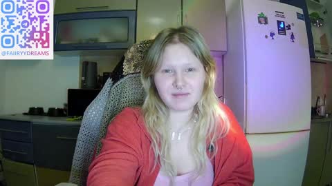 Snapshot of fairydreams_ chatting on 01/22/25, 10:05 Arisha online show from 01/22/25, 10:05