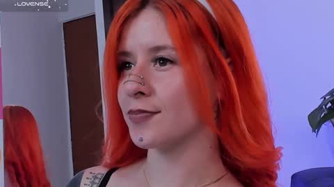 Snapshot of fairyflexxx chatting on 03/10/25, 04:38 Fairy online show from 03/10/25, 04:38