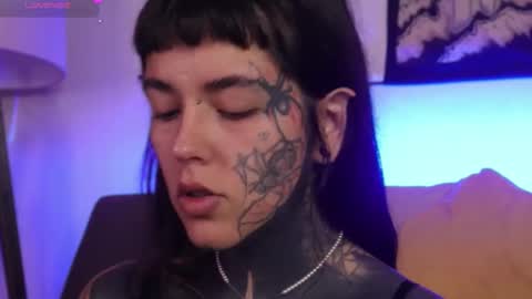 Snapshot of fairyflexxx chatting on 09/24/25, 10:51 Fairy online show from 09/24/25, 10:51