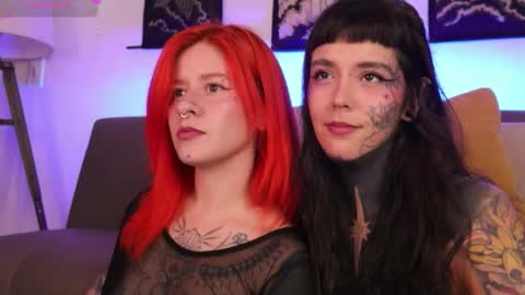 Snapshot of fairyflexxx chatting on 09/30/25, 09:42 Fairy online show from 09/30/25, 09:42