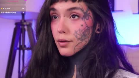 Snapshot of fairyflexxx chatting on 10/05/25, 12:42 Fairy online show from 10/05/25, 12:42