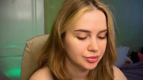 Ilona online show from 03/28/26, 08:25