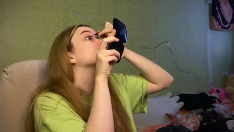 Ilona online show from 04/23/26, 08:13