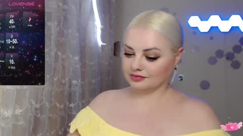 Snapshot of fairyjewell chatting on 02/09/25, 10:11 Jewell online show from 02/09/25, 10:11