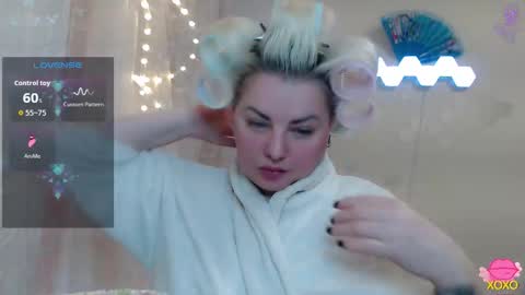 Snapshot of fairyjewell chatting on 11/26/25, 10:05 Jewell online show from 11/26/25, 10:05