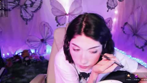 Snapshot of fairywhore chatting on 09/30/25, 05:01  Jackie Cosplayer  online show from 09/30/25, 05:01