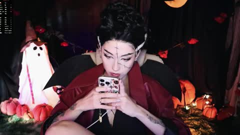 Snapshot of fairywhore chatting on 10/08/25, 03:26  Jackie Cosplayer  online show from 10/08/25, 03:26