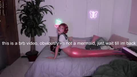 Snapshot of fairywhore chatting on 10/15/25, 03:39  Jackie Cosplayer  online show from 10/15/25, 03:39