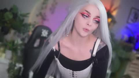 faith_chan online show from 12/22/25, 03:14