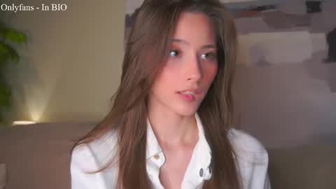 Snapshot of falinecrosthwaite chatting on 05/17/26, 07:10 Kaori online show from 05/17/26, 07:10