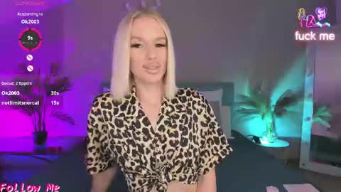 Lana online show from 06/19/26, 10:24