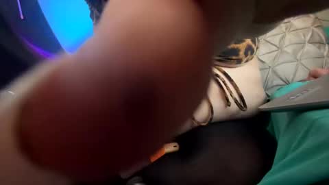 fallen_jezabel online show from 10/16/25, 06:25