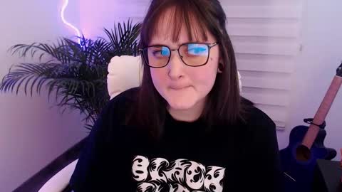 OF fallenag 1 online show from 12/22/25, 02:08