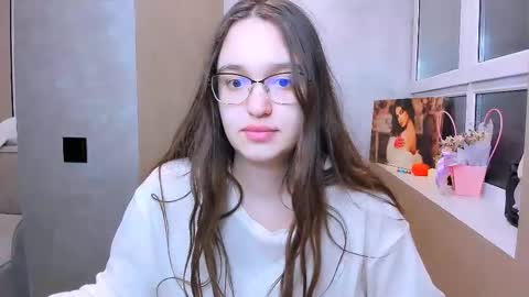 fancy bunny online show from 02/19/26, 07:32