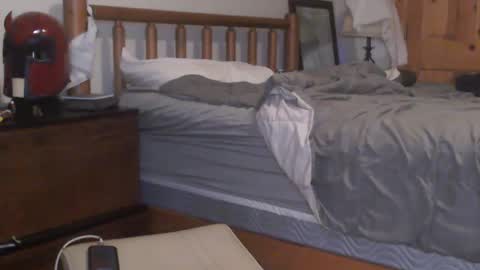 Fan Friction online show from 10/09/25, 07:28