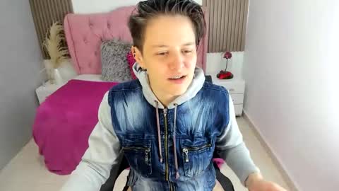 FANNY online show from 02/18/26, 02:40