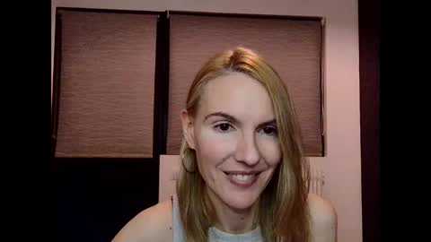 Fanny online show from 01/07/25, 07:06