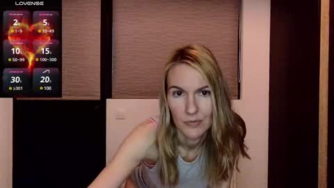 Fanny online show from 02/08/25, 04:36