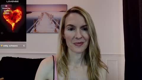 Fanny online show from 02/22/25, 01:00