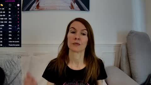 Snapshot of fanny_posy chatting on 05/04/26, 10:55 Fanny online show from 05/04/26, 10:55