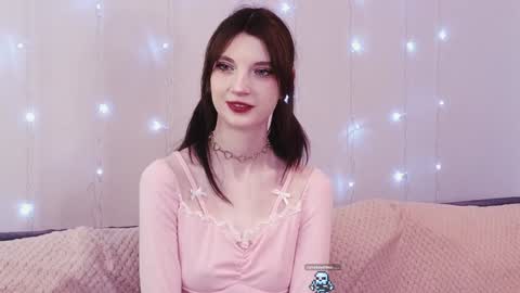 Kim online show from 01/11/25, 04:14