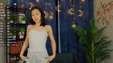 Snapshot of fannygarland chatting on 01/30/25, 01:11 Eva online show from 01/30/25, 01:11