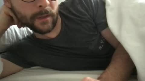 Snapshot of fantacyland chatting on 10/03/25, 07:49 Alex online show from 10/03/25, 07:49