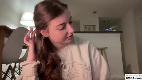 Snapshot of fantasyella chatting on 01/05/25, 06:46 Ella online show from 01/05/25, 06:46