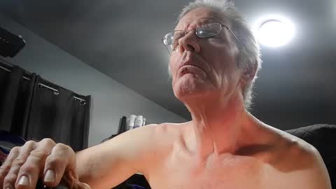 fantasyresort online show from 01/01/25, 04:29