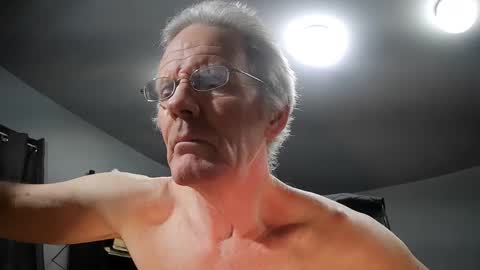 fantasyresort online show from 01/13/25, 04:07