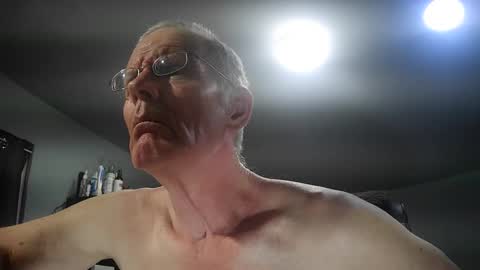 fantasyresort online show from 04/18/26, 03:21