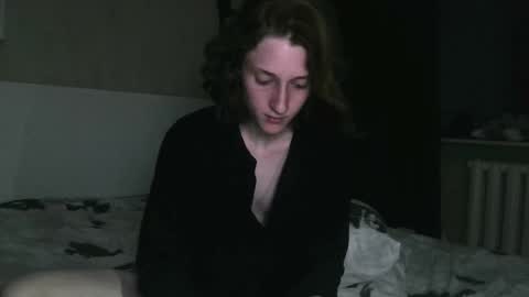 Kira online show from 06/07/26, 11:41