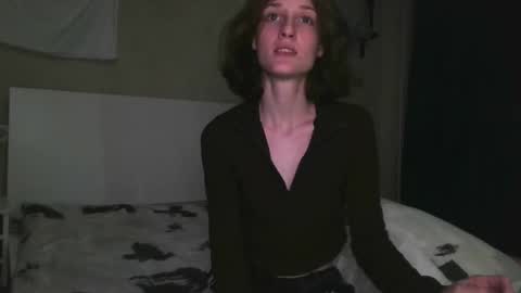 Kira online show from 06/10/26, 01:28