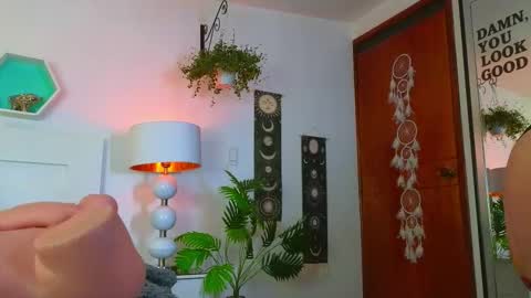 Farah online show from 01/09/26, 12:08