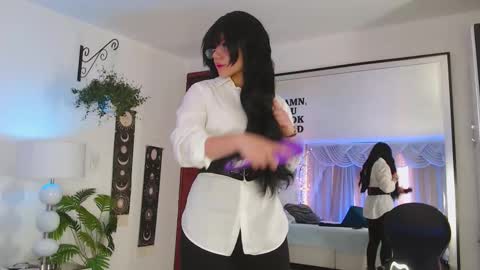 Farah online show from 02/22/26, 12:15