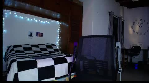 Snapshot of farid_24 chatting on 07/11/26, 02:58 farid_24 online show from 07/11/26, 02:58
