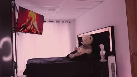 farid_jake_ online show from 10/03/25, 03:53