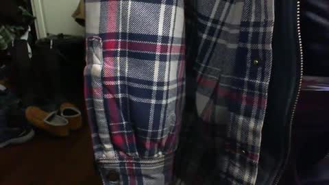 Shawn online show from 01/03/25, 01:47