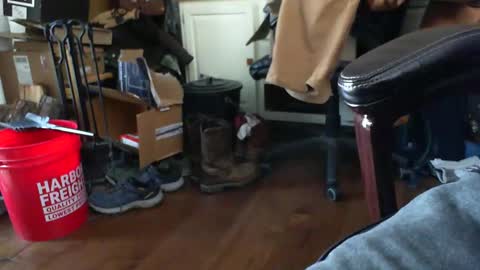 Shawn online show from 01/09/25, 01:45