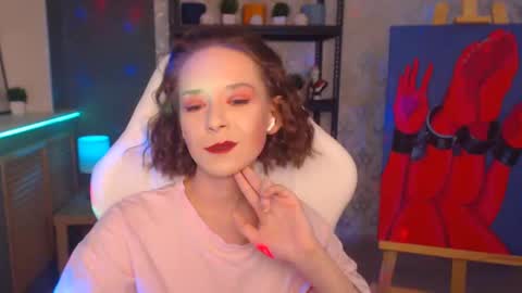 Fascinating   Eyes online show from 12/20/24, 09:39