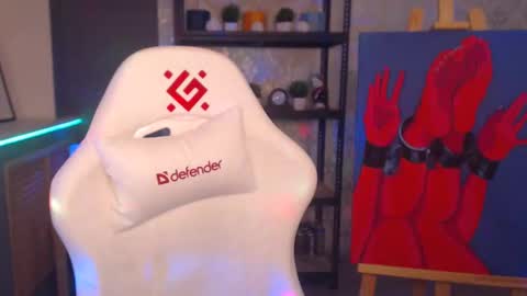 Fascinating   Eyes online show from 02/16/25, 11:48